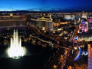 Las Vegas at Night Wallpaper HD Wallpaper