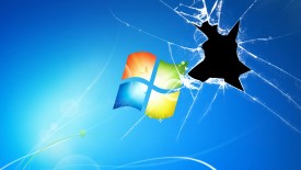 Broken Windows Glas Desktop